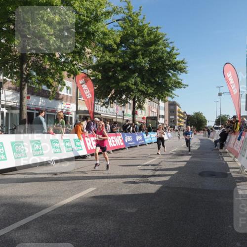 15.09.2024 - PSD Bank Halbmarathon Miley Keyser http://msf.ph/oto/7059221 15.09.2024 10:29:33 Ziel 46, 60, 74, 80, 85, 111, 112, 120, 194, 254, 255 meine-sportfotos.de