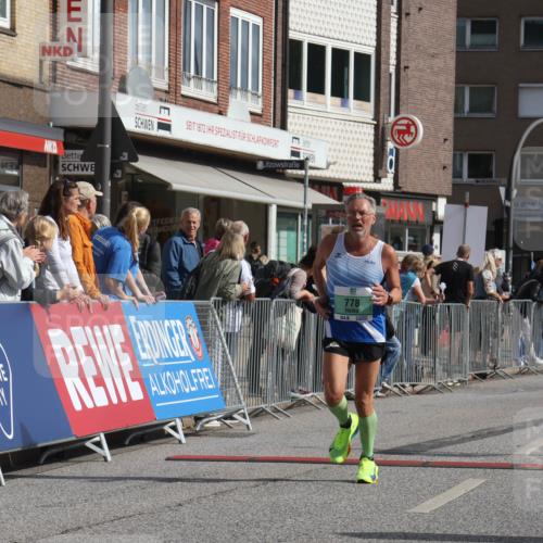 15.09.2024 - PSD Bank Halbmarathon Michael Strokosch http://msf.ph/oto/7059229 15.09.2024 11:39:11 Ziel 747, 778, 912, 1191, 2233, 2445, 2618 meine-sportfotos.de