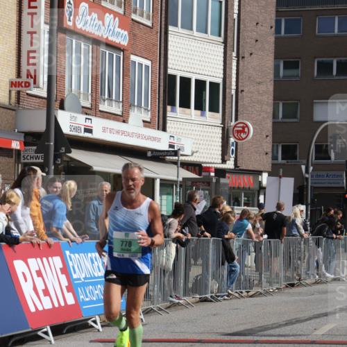 15.09.2024 - PSD Bank Halbmarathon Michael Strokosch http://msf.ph/oto/7059233 15.09.2024 11:39:12 Ziel 747, 778, 912, 1191, 2233, 2618 meine-sportfotos.de