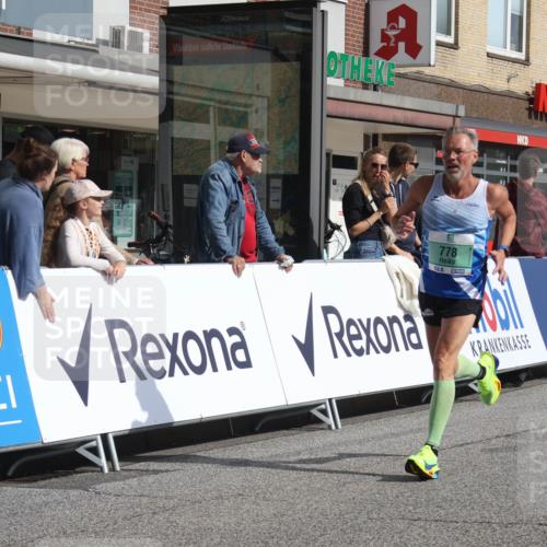 15.09.2024 - PSD Bank Halbmarathon Michael Strokosch http://msf.ph/oto/7059244 15.09.2024 11:39:13 Ziel 747, 778, 912, 933, 1191, 2233, 2618 meine-sportfotos.de