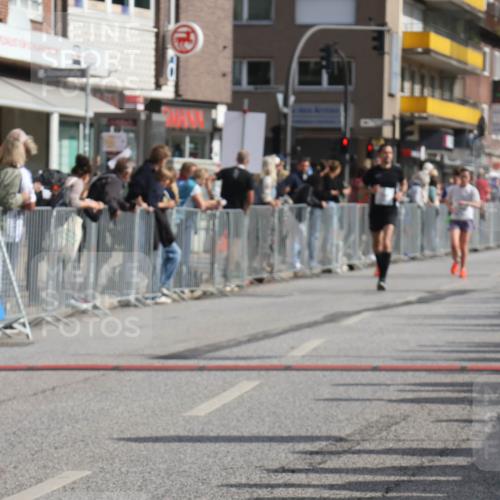 15.09.2024 - PSD Bank Halbmarathon Michael Strokosch http://msf.ph/oto/7059255 15.09.2024 11:39:16 Ziel 739, 747, 778, 913, 933, 1266, 2650 meine-sportfotos.de