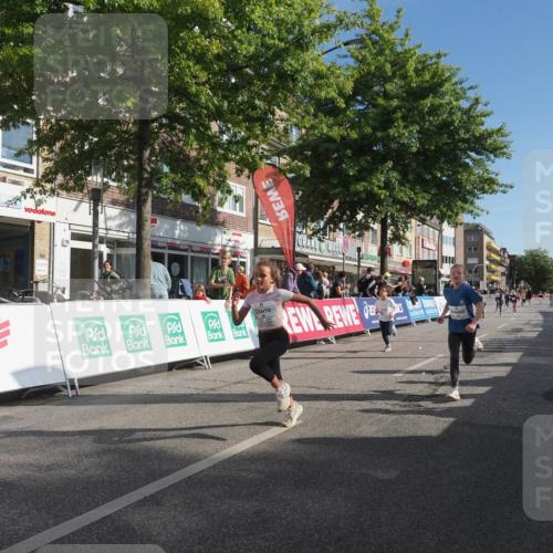 15.09.2024 - PSD Bank Halbmarathon Miley Keyser http://msf.ph/oto/7059256 15.09.2024 10:29:35 Ziel 15, 46, 60, 74, 80, 85, 111, 112, 120, 194 meine-sportfotos.de