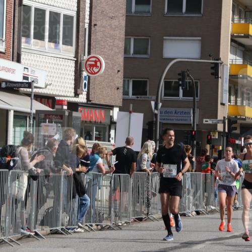 15.09.2024 - PSD Bank Halbmarathon Michael Strokosch http://msf.ph/oto/7059267 15.09.2024 11:39:18 Ziel 739, 747, 778, 913, 933, 1266, 2628, 2650 meine-sportfotos.de