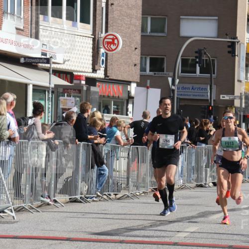 15.09.2024 - PSD Bank Halbmarathon Michael Strokosch http://msf.ph/oto/7059273 15.09.2024 11:39:18 Ziel 739, 747, 778, 913, 933, 1266, 2628, 2650 meine-sportfotos.de