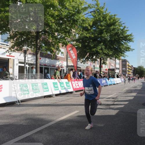 15.09.2024 - PSD Bank Halbmarathon Miley Keyser http://msf.ph/oto/7059275 15.09.2024 10:29:36 Ziel 15, 46, 60, 74, 80, 85, 111, 112, 120, 194 meine-sportfotos.de