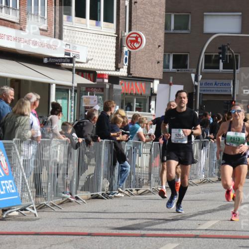 15.09.2024 - PSD Bank Halbmarathon Michael Strokosch http://msf.ph/oto/7059276 15.09.2024 11:39:19 Ziel 739, 747, 778, 913, 933, 1266, 1382, 2628, 2650 meine-sportfotos.de