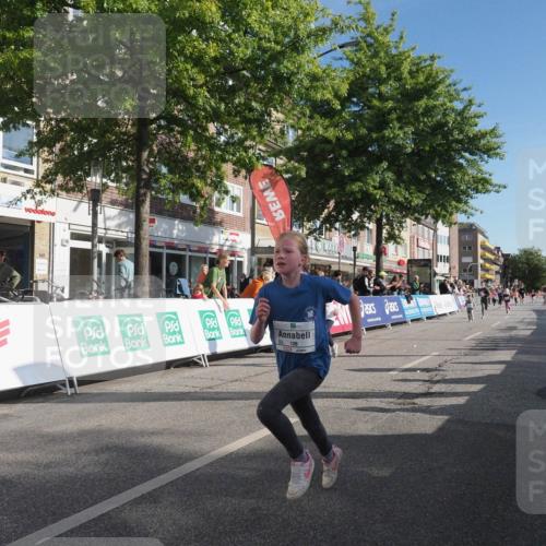 15.09.2024 - PSD Bank Halbmarathon Miley Keyser http://msf.ph/oto/7059278 15.09.2024 10:29:36 Ziel 15, 46, 60, 74, 80, 85, 111, 112, 120, 194 meine-sportfotos.de