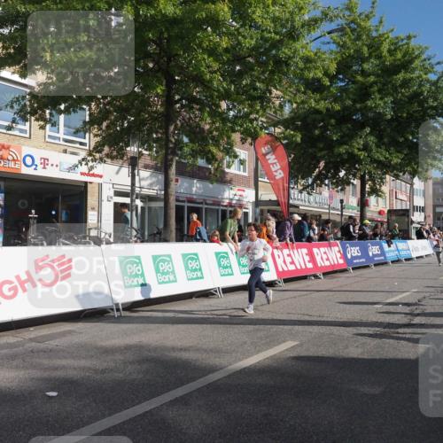 15.09.2024 - PSD Bank Halbmarathon Miley Keyser http://msf.ph/oto/7059285 15.09.2024 10:29:36 Ziel 15, 46, 60, 74, 80, 85, 111, 112, 120, 194 meine-sportfotos.de