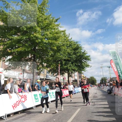 15.09.2024 - PSD Bank Halbmarathon Miley Keyser http://msf.ph/oto/7059287 15.09.2024 12:07:14 Ziel 1328, 1331, 1877, 1933, 2919, 2938, 3180, 3181 meine-sportfotos.de