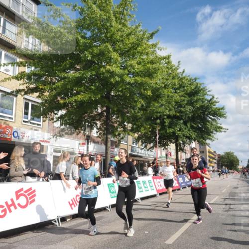 15.09.2024 - PSD Bank Halbmarathon Miley Keyser http://msf.ph/oto/7059308 15.09.2024 12:07:14 Ziel 1328, 1331, 1877, 1933, 2919, 2938, 3180, 3181 meine-sportfotos.de