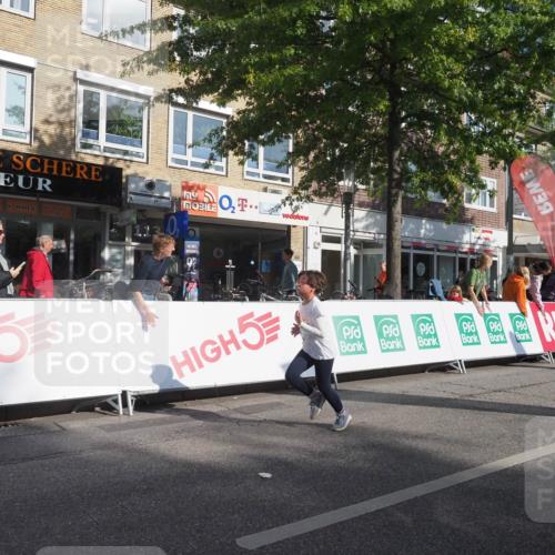 15.09.2024 - PSD Bank Halbmarathon Miley Keyser http://msf.ph/oto/7059314 15.09.2024 10:29:37 Ziel 15, 46, 60, 74, 80, 85, 111, 112, 120, 164 meine-sportfotos.de