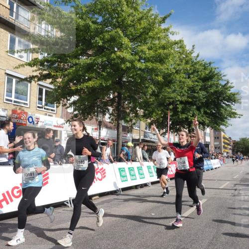 15.09.2024 - PSD Bank Halbmarathon Miley Keyser http://msf.ph/oto/7059318 15.09.2024 12:07:15 Ziel 1328, 1331, 1877, 1933, 2919, 2938, 3180, 3181 meine-sportfotos.de