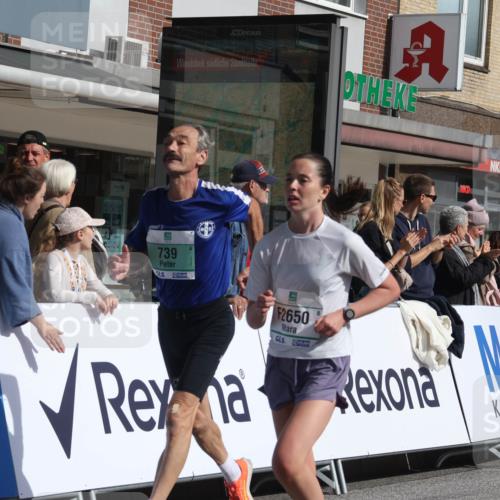 15.09.2024 - PSD Bank Halbmarathon Michael Strokosch http://msf.ph/oto/7059321 15.09.2024 11:39:25 Ziel 739, 778, 913, 933, 954, 1266, 1382, 1424, 2628, 2650 meine-sportfotos.de
