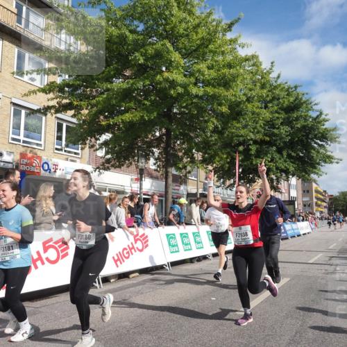 15.09.2024 - PSD Bank Halbmarathon Miley Keyser http://msf.ph/oto/7059322 15.09.2024 12:07:15 Ziel 1328, 1331, 1877, 1933, 2919, 2938, 3180, 3181 meine-sportfotos.de