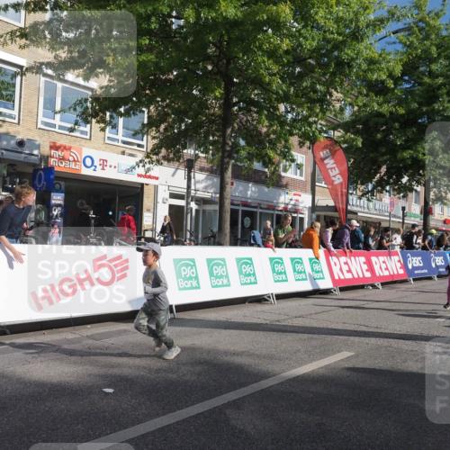 15.09.2024 - PSD Bank Halbmarathon Miley Keyser http://msf.ph/oto/7059347 15.09.2024 10:29:42 Ziel 15, 46, 60, 74, 80, 85, 111, 112, 120, 164, 168, 185, 225, 286 meine-sportfotos.de