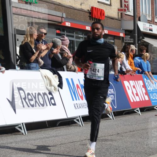 15.09.2024 - PSD Bank Halbmarathon Michael Strokosch http://msf.ph/oto/7059349 15.09.2024 11:39:29 Ziel 739, 913, 933, 954, 1060, 1240, 1266, 1382, 1395, 1424, 2628, 2650 meine-sportfotos.de