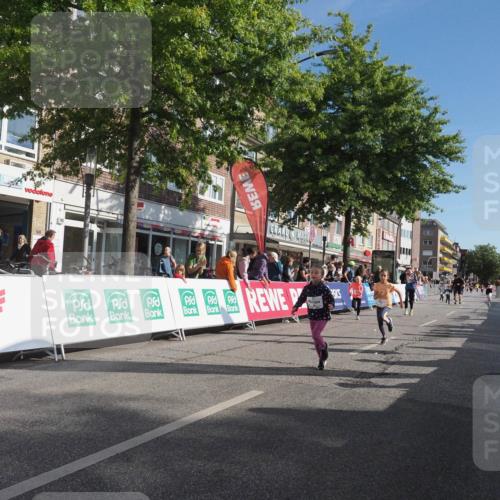 15.09.2024 - PSD Bank Halbmarathon Miley Keyser http://msf.ph/oto/7059353 15.09.2024 10:29:43 Ziel 15, 46, 60, 74, 80, 85, 111, 112, 120, 164, 168, 171, 185, 225, 246, 286 meine-sportfotos.de