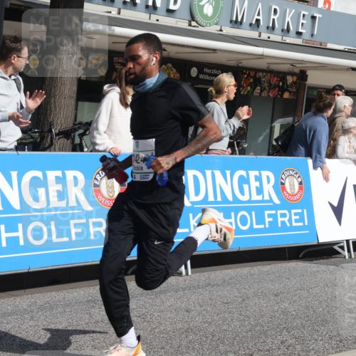 15.09.2024 - PSD Bank Halbmarathon Michael Strokosch http://msf.ph/oto/7059356 15.09.2024 11:39:30 Ziel 739, 913, 933, 954, 1060, 1240, 1266, 1382, 1395, 1424, 2163, 2628, 2650 meine-sportfotos.de