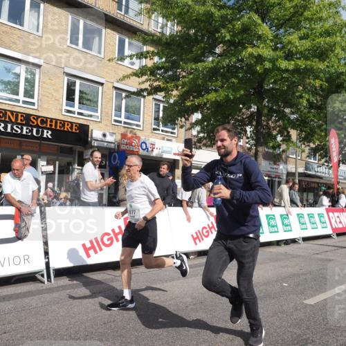 15.09.2024 - PSD Bank Halbmarathon Miley Keyser http://msf.ph/oto/7059359 15.09.2024 12:07:16 Ziel 1328, 1331, 1877, 1933, 2313, 2919, 2938, 3180, 3181 meine-sportfotos.de