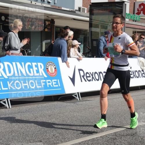 15.09.2024 - PSD Bank Halbmarathon Michael Strokosch http://msf.ph/oto/7059363 15.09.2024 11:39:32 Ziel 739, 913, 933, 954, 1060, 1240, 1266, 1382, 1395, 1397, 1424, 1481, 2163, 2568, 2628, 2650 meine-sportfotos.de