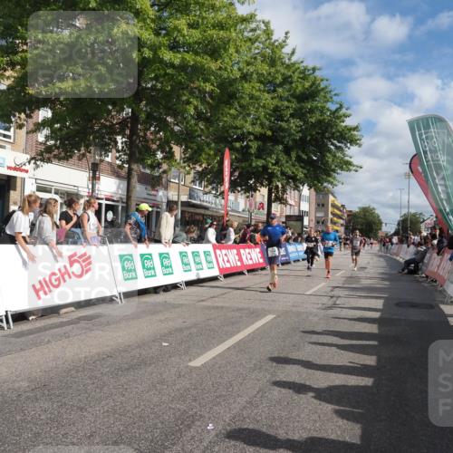 15.09.2024 - PSD Bank Halbmarathon Miley Keyser http://msf.ph/oto/7059376 15.09.2024 12:07:28 Ziel 1422, 1825, 2158, 2313, 2511, 2998, 3024, 3153, 3405 meine-sportfotos.de