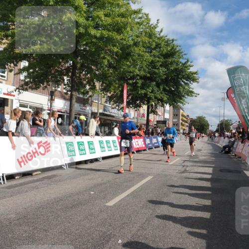 15.09.2024 - PSD Bank Halbmarathon Miley Keyser http://msf.ph/oto/7059393 15.09.2024 12:07:29 Ziel 1422, 1825, 2158, 2190, 2313, 2511, 2998, 3024, 3153, 3405 meine-sportfotos.de