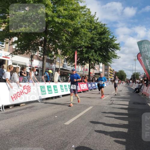 15.09.2024 - PSD Bank Halbmarathon Miley Keyser http://msf.ph/oto/7059397 15.09.2024 12:07:29 Ziel 1422, 1825, 2158, 2190, 2313, 2511, 2998, 3024, 3153, 3405 meine-sportfotos.de