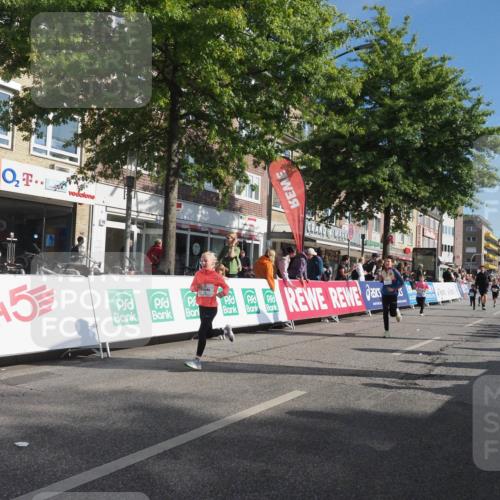 15.09.2024 - PSD Bank Halbmarathon Miley Keyser http://msf.ph/oto/7059408 15.09.2024 10:29:45 Ziel 15, 46, 60, 63, 74, 80, 112, 120, 164, 168, 171, 185, 225, 246, 286 meine-sportfotos.de