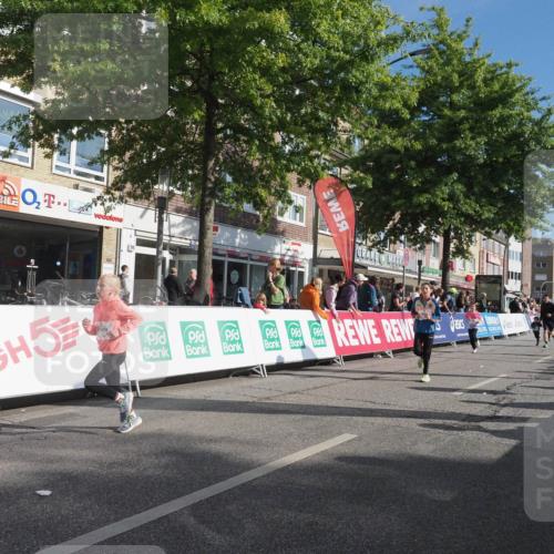 15.09.2024 - PSD Bank Halbmarathon Miley Keyser http://msf.ph/oto/7059416 15.09.2024 10:29:46 Ziel 3, 15, 46, 60, 63, 74, 80, 112, 120, 164, 168, 171, 185, 225, 246, 286 meine-sportfotos.de