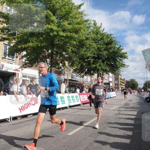 15.09.2024 - PSD Bank Halbmarathon Miley Keyser http://msf.ph/oto/7059429 15.09.2024 12:07:31 Ziel 1422, 1825, 2158, 2190, 2313, 2511, 2998, 3024, 3153, 3405, 3529 meine-sportfotos.de
