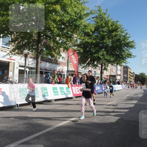 15.09.2024 - PSD Bank Halbmarathon Miley Keyser http://msf.ph/oto/7059461 15.09.2024 10:29:50 Ziel 3, 15, 46, 60, 63, 74, 80, 112, 127, 164, 168, 171, 185, 218, 225, 246, 286 meine-sportfotos.de