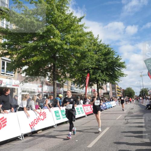 15.09.2024 - PSD Bank Halbmarathon Miley Keyser http://msf.ph/oto/7059463 15.09.2024 12:07:33 Ziel 1422, 1717, 1825, 2029, 2158, 2175, 2190, 2313, 2511, 2998, 3024, 3153, 3405, 3529 meine-sportfotos.de