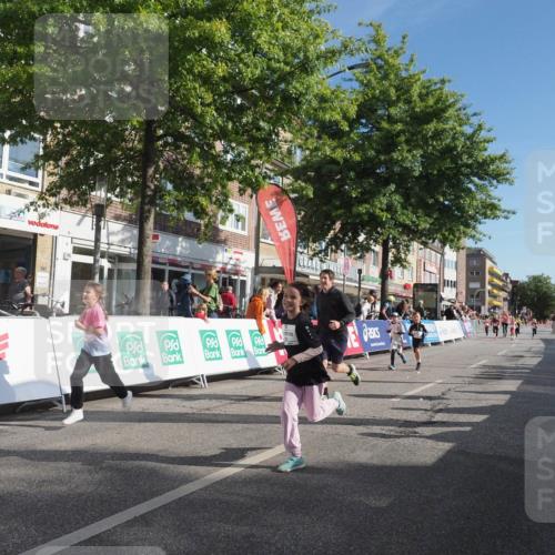 15.09.2024 - PSD Bank Halbmarathon Miley Keyser http://msf.ph/oto/7059465 15.09.2024 10:29:50 Ziel 3, 15, 46, 60, 63, 74, 80, 112, 127, 164, 168, 171, 185, 218, 225, 246, 286 meine-sportfotos.de