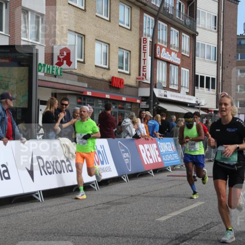 15.09.2024 - PSD Bank Halbmarathon Michael Strokosch http://msf.ph/oto/7059473 15.09.2024 11:39:59 Ziel 940, 961, 1062, 1081, 1145, 1156, 1255, 1290, 1360, 1440, 1591, 2551 meine-sportfotos.de