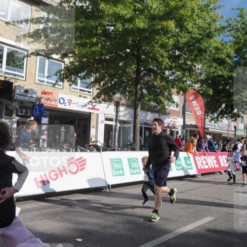 15.09.2024 - PSD Bank Halbmarathon Miley Keyser http://msf.ph/oto/7059474 15.09.2024 10:29:51 Ziel 3, 15, 46, 60, 63, 74, 80, 127, 156, 164, 168, 171, 185, 218, 225, 246, 264, 286 meine-sportfotos.de