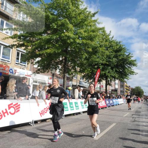 15.09.2024 - PSD Bank Halbmarathon Miley Keyser http://msf.ph/oto/7059484 15.09.2024 12:07:33 Ziel 1422, 1717, 1825, 2029, 2158, 2175, 2190, 2313, 2511, 2998, 3024, 3153, 3405, 3529 meine-sportfotos.de