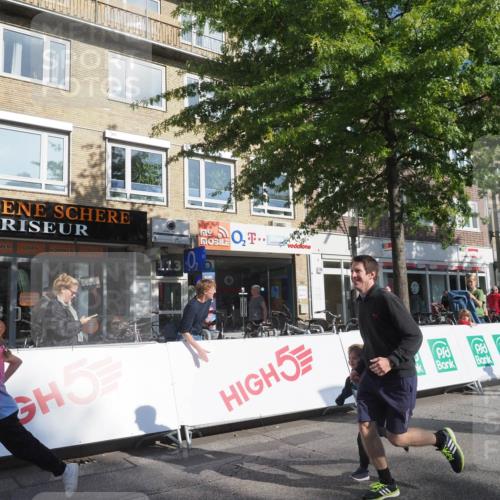 15.09.2024 - PSD Bank Halbmarathon Miley Keyser http://msf.ph/oto/7059485 15.09.2024 10:29:51 Ziel 3, 15, 46, 60, 63, 74, 80, 127, 156, 164, 168, 171, 185, 218, 225, 246, 264, 286 meine-sportfotos.de