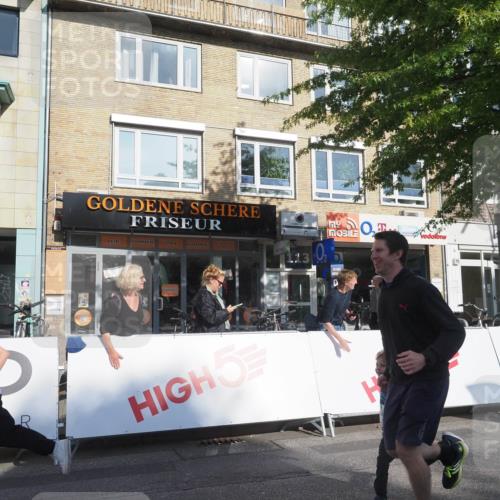 15.09.2024 - PSD Bank Halbmarathon Miley Keyser http://msf.ph/oto/7059497 15.09.2024 10:29:52 Ziel 3, 15, 46, 60, 63, 74, 127, 156, 164, 168, 171, 185, 218, 225, 246, 264, 286 meine-sportfotos.de