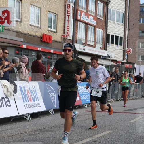 15.09.2024 - PSD Bank Halbmarathon Michael Strokosch http://msf.ph/oto/7059506 15.09.2024 11:40:05 Ziel 931, 961, 1062, 1081, 1145, 1156, 1290, 1360, 1440, 1591 meine-sportfotos.de