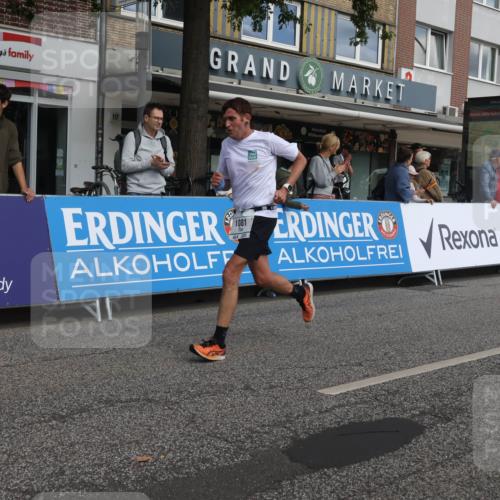15.09.2024 - PSD Bank Halbmarathon Michael Strokosch http://msf.ph/oto/7059521 15.09.2024 11:40:08 Ziel 721, 931, 961, 1081, 1145, 1156, 1340, 1360, 1440, 1600, 2627, 2640 meine-sportfotos.de