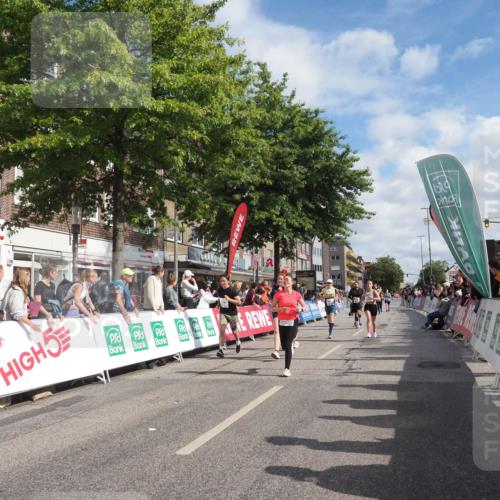 15.09.2024 - PSD Bank Halbmarathon Miley Keyser http://msf.ph/oto/7059528 15.09.2024 12:07:39 Ziel 1422, 1717, 1825, 1953, 1986, 2029, 2158, 2175, 2190, 2511, 2963, 2976, 2998, 3024, 3039, 3153, 3174, 3405, 3529 meine-sportfotos.de