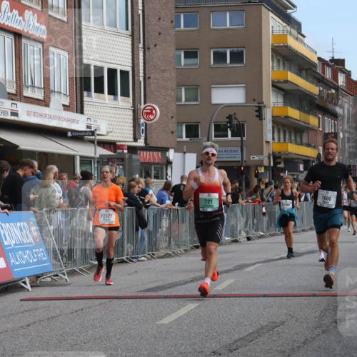 15.09.2024 - PSD Bank Halbmarathon Michael Strokosch http://msf.ph/oto/7059537 15.09.2024 11:40:12 Ziel 721, 931, 1081, 1156, 1340, 1440, 1600, 2627, 2640, 3549 meine-sportfotos.de