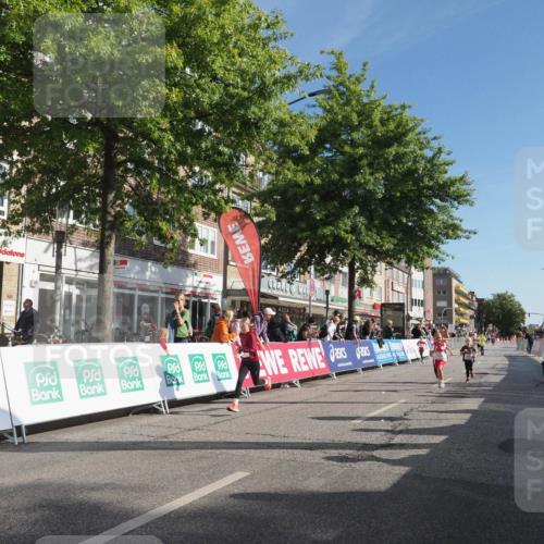 15.09.2024 - PSD Bank Halbmarathon Miley Keyser http://msf.ph/oto/7059538 15.09.2024 10:29:54 Ziel 3, 15, 60, 63, 127, 156, 164, 168, 171, 185, 218, 225, 246, 264, 286 meine-sportfotos.de