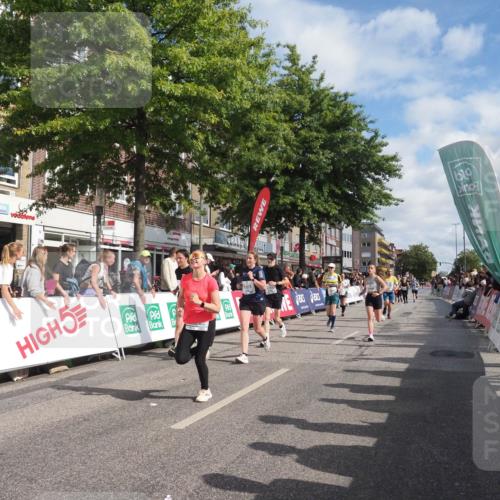 15.09.2024 - PSD Bank Halbmarathon Miley Keyser http://msf.ph/oto/7059550 15.09.2024 12:07:40 Ziel 1422, 1717, 1825, 1832, 1953, 1986, 2029, 2158, 2175, 2190, 2963, 2976, 2998, 3024, 3039, 3153, 3174, 3405, 3529 meine-sportfotos.de