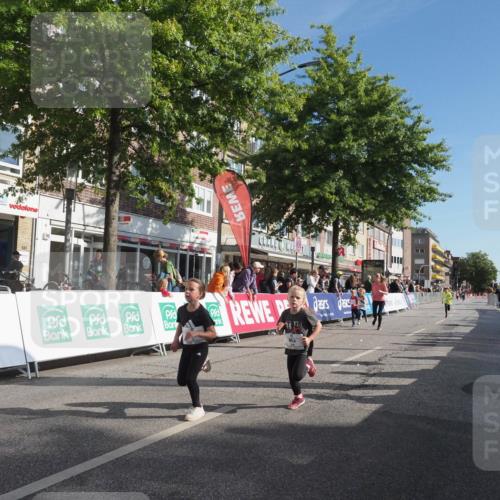 15.09.2024 - PSD Bank Halbmarathon Miley Keyser http://msf.ph/oto/7059579 15.09.2024 10:29:57 Ziel 3, 15, 63, 127, 156, 164, 168, 171, 185, 218, 225, 246, 252, 264, 286 meine-sportfotos.de