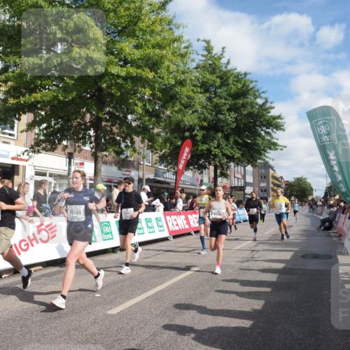 15.09.2024 - PSD Bank Halbmarathon Miley Keyser http://msf.ph/oto/7059581 15.09.2024 12:07:41 Ziel 1422, 1717, 1825, 1832, 1953, 1986, 2029, 2158, 2175, 2190, 2963, 2976, 2998, 3024, 3039, 3153, 3174, 3405, 3529 meine-sportfotos.de