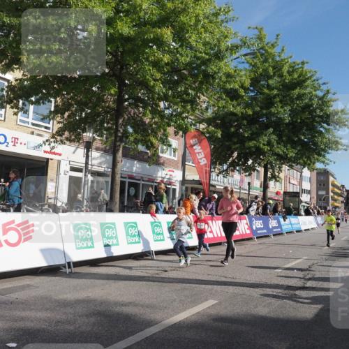 15.09.2024 - PSD Bank Halbmarathon Miley Keyser http://msf.ph/oto/7059594 15.09.2024 10:30:00 Ziel 3, 63, 97, 127, 156, 168, 171, 185, 218, 225, 246, 252, 264, 281, 286, 289, 306 meine-sportfotos.de