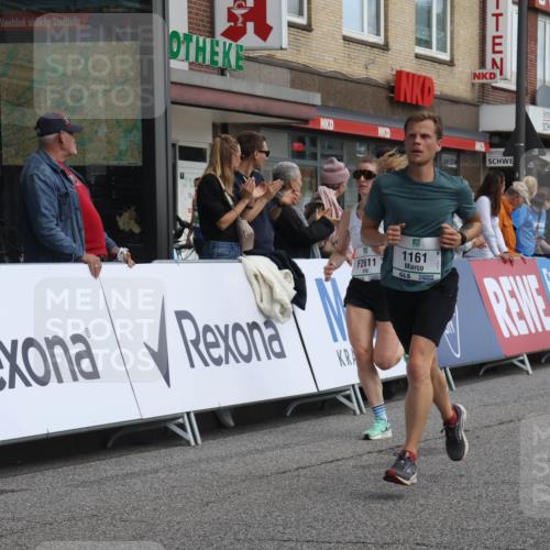 15.09.2024 - PSD Bank Halbmarathon Michael Strokosch http://msf.ph/oto/7059599 15.09.2024 11:40:23 Ziel 721, 1113, 1161, 1340, 1352, 1403, 1425, 1430, 1471, 1600, 2486, 2611, 2627, 2640, 3549 meine-sportfotos.de