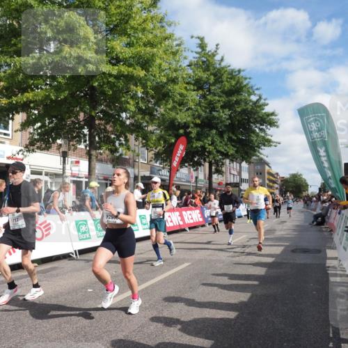 15.09.2024 - PSD Bank Halbmarathon Miley Keyser http://msf.ph/oto/7059604 15.09.2024 12:07:42 Ziel 1422, 1717, 1825, 1832, 1953, 1986, 2029, 2158, 2175, 2190, 2963, 2976, 2998, 3024, 3039, 3153, 3174, 3405, 3529 meine-sportfotos.de