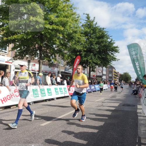 15.09.2024 - PSD Bank Halbmarathon Miley Keyser http://msf.ph/oto/7059632 15.09.2024 12:07:43 Ziel 1422, 1717, 1825, 1832, 1953, 1986, 2029, 2158, 2175, 2190, 2963, 2976, 2998, 3024, 3039, 3153, 3174, 3405, 3529 meine-sportfotos.de